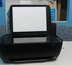 Impressora com fotocópia e scanner